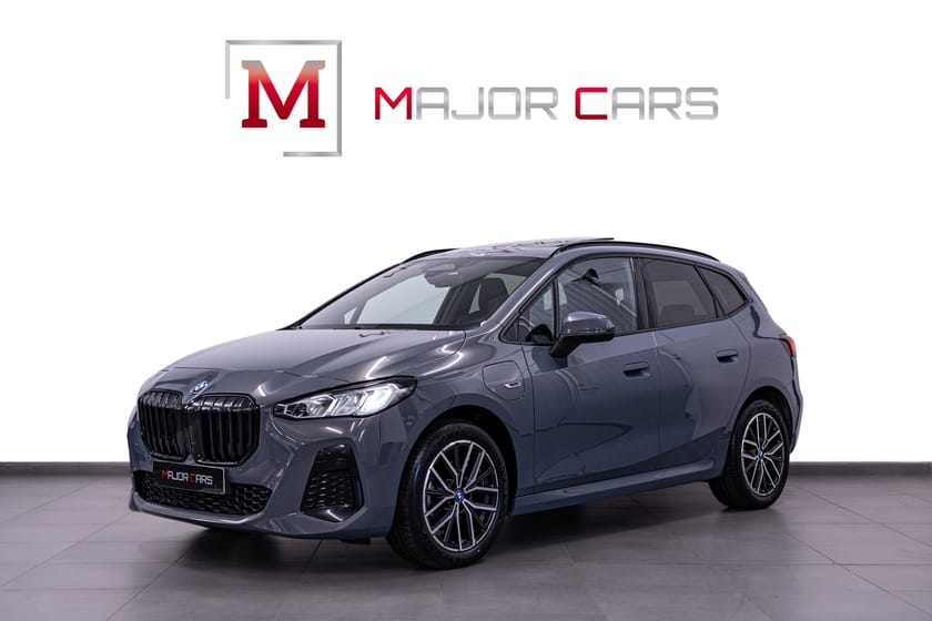 Bild 1 av BMW 225e xDrive Active Tourer M Sport Pano Wide Drag 245hk
