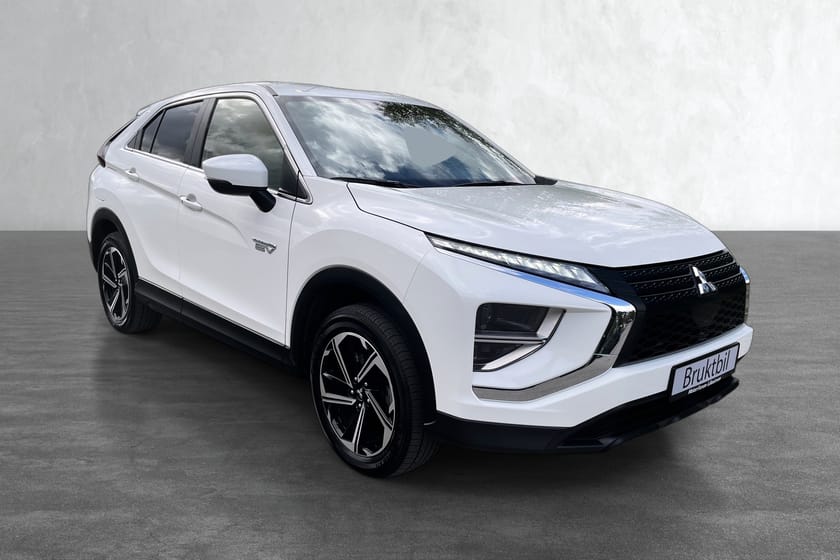 Bilde 3 av Mitsubishi Eclipse Cross PHEV INTENS Plug-In Hybrid/45 KM WLTP ELDRIFT/ SJEKK KM