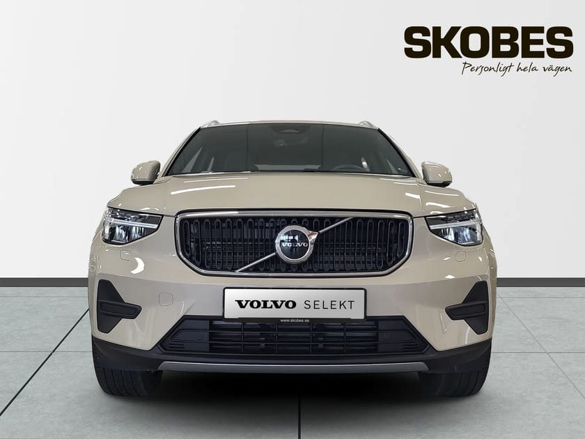 Bild 2 av Volvo XC40 B3 FWD Bensin Core