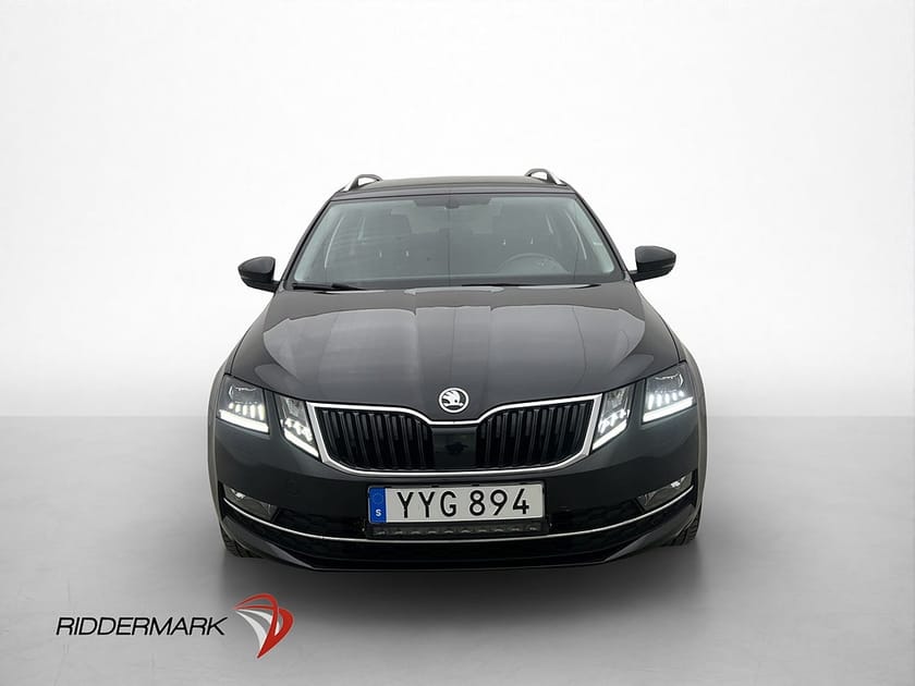 Bild 2 av Škoda Octavia Kombi Skoda 1.8 TSI 4x4 Style CarPlay Kamera Värmare