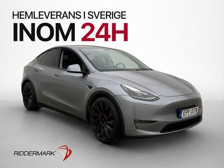 Tesla Model Y Performance AWD Dragkrok Värmare Panorama MOMS