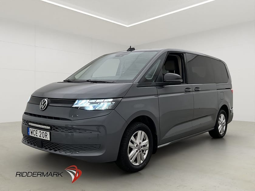 Bild 3 av Volkswagen Multivan Lång Värm Cockpit Drag B-Kam 7-Sit Moms