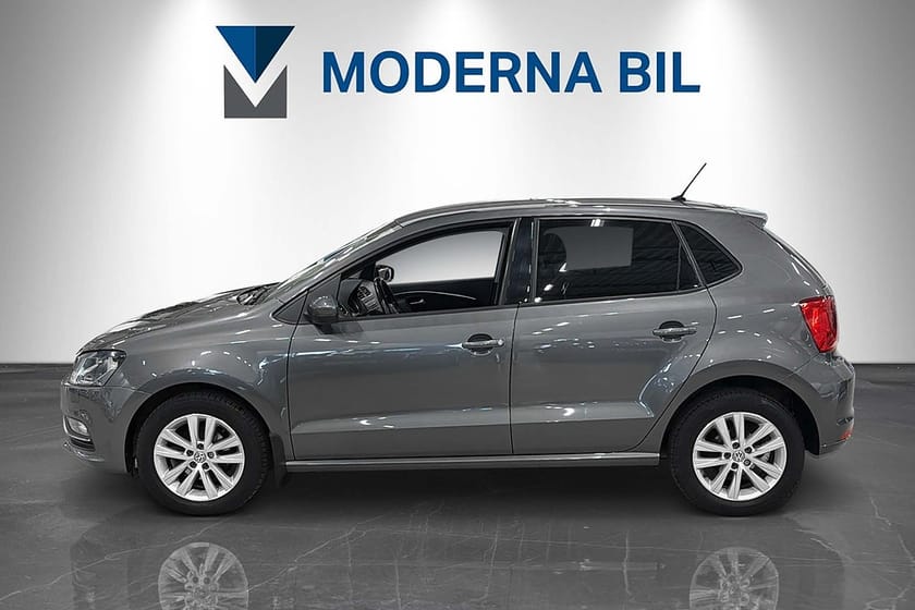 Bild 2 av Volkswagen Polo 1.2 TSI 90hk Nybesiktad Bluetooth Motorvärmare 360kr/år