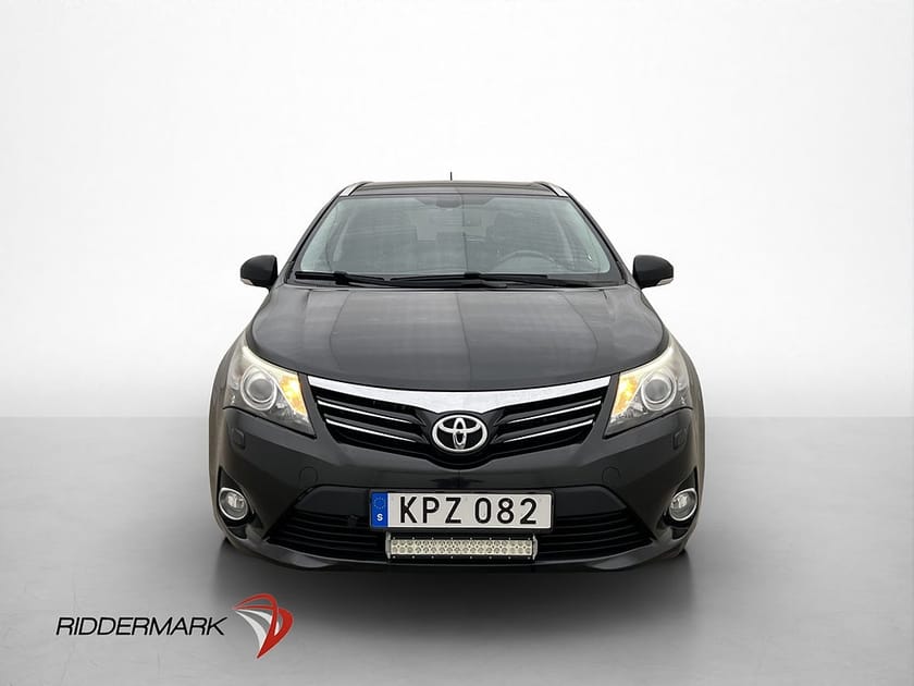 Bild 1 av Toyota Avensis Kombi 124hk Edition 50 M/K-Värm Kamera Farthållare