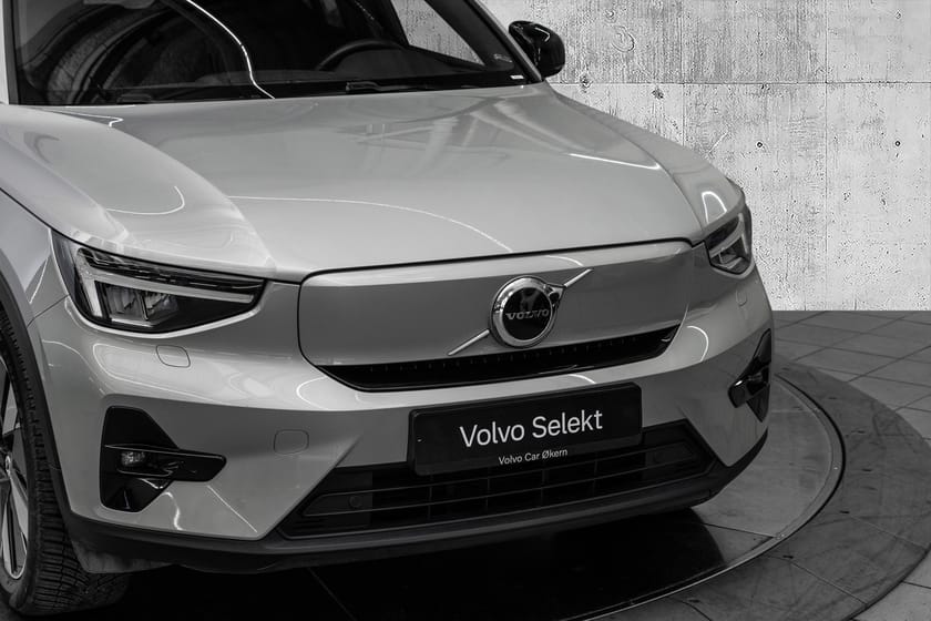 Bilde 2 av Volvo XC40 Recharge Twin Plus AWD - Hengerfeste Varmepumpe
