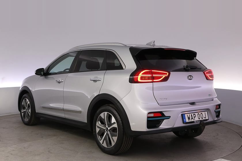 Bild 4 av Kia e-Niro 64 kWh Advance Plus Tech Taklucka Läder JBL Drag