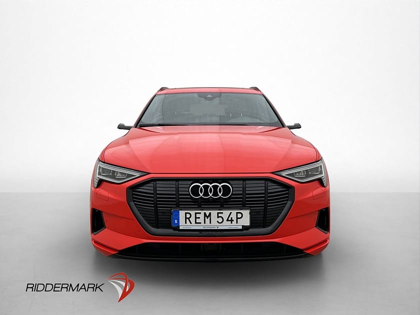 Bild 2 av Audi e-tron 55 quattro 408hk Panorama B&O 360° Dragkrok MOMS