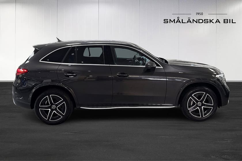 Bild 3 av Mercedes-Benz GLC 300 e 4MATIC