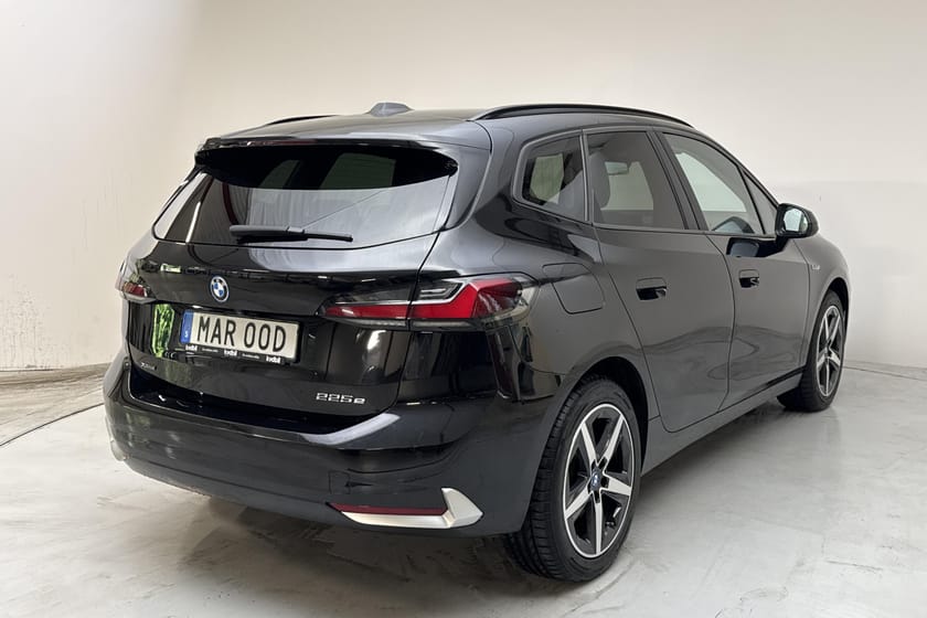 Bild 3 av BMW 225e xDrive Active Tourer 225xe 16,3kWh, U06 (245hk)