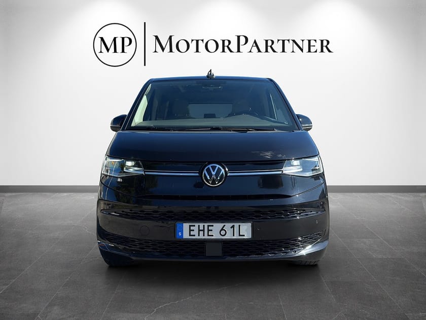 Bild 2 av Volkswagen Multivan eHybrid 1.4 TSI Plug-in Hybrid Lång Värmare Pano 7 Sits