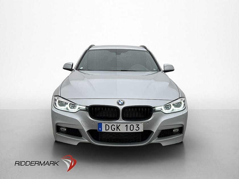 Bild 2 av BMW 320d xDrive Touring 320 190hk M Sport Cockpit HiFi Navi Skinn Drag