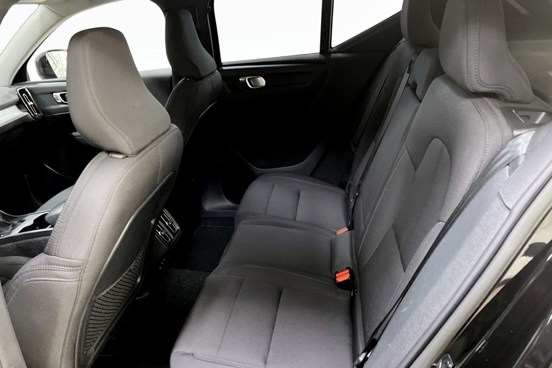 Volvo XC40 T2 2021, bild 6/10