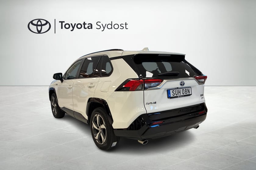 Bild 2 av Toyota RAV4 Plug-in Hybrid AWD X Edition Automat Navigation Rattvärme  Backkamera