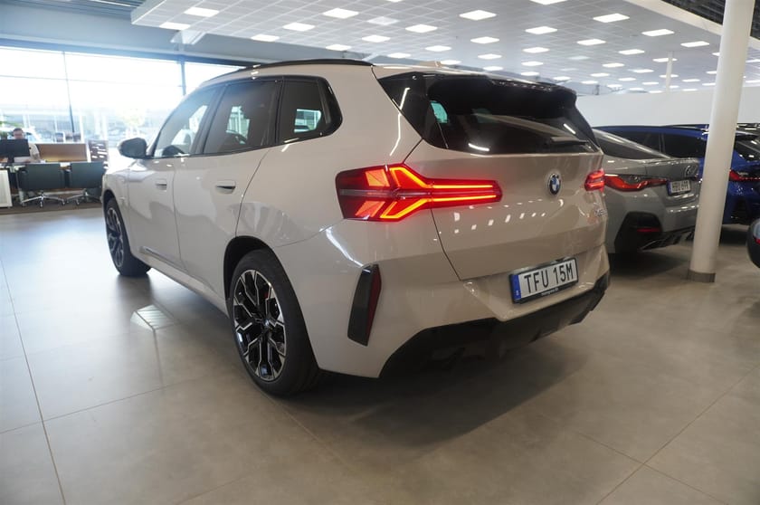Bild 4 av BMW X3 30e xDrive M-Sport Pro Innovation DAP Adaptiva LED 20