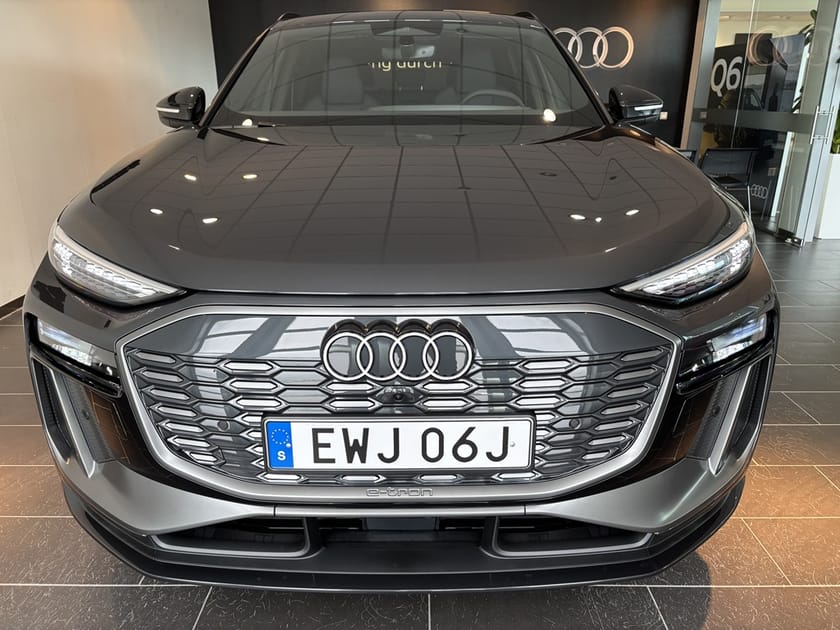 Bild 3 av Audi Q6 e-tron quattro S-LINE SUV  429HK