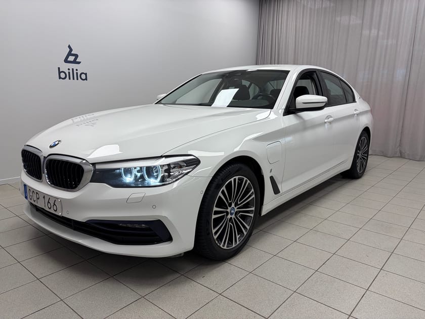 Bild 2 av BMW 530e iPerformance Sedan 