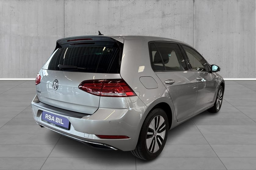 Bilde 5 av Volkswagen e-Golf 136hk 300km Exclusive Skinn Active info display +++
