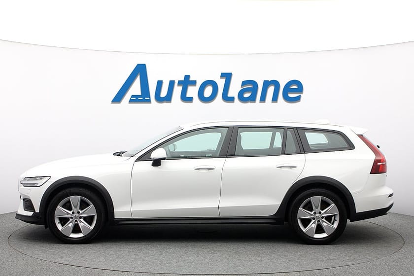 Bild 5 av Volvo V60 Cross Country D4 AWD B-kamera, Dragkrok, LED-ramp 190hk