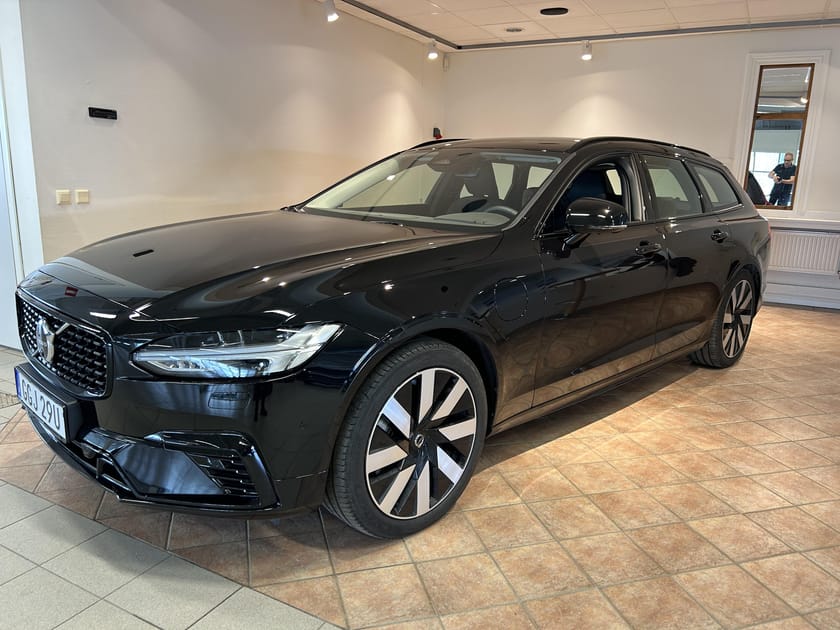 Bild 1 av Volvo V90 T6 Plus Dark Nordic Edition