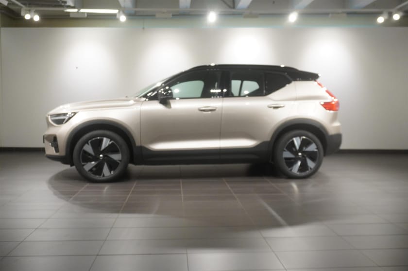Bild 2 av Volvo XC40 Recharge Single Motor Extended Range 