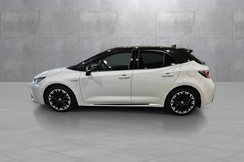 Bilde 2 av Toyota Corolla Hybrid 1,8 e-CVT GR Sport