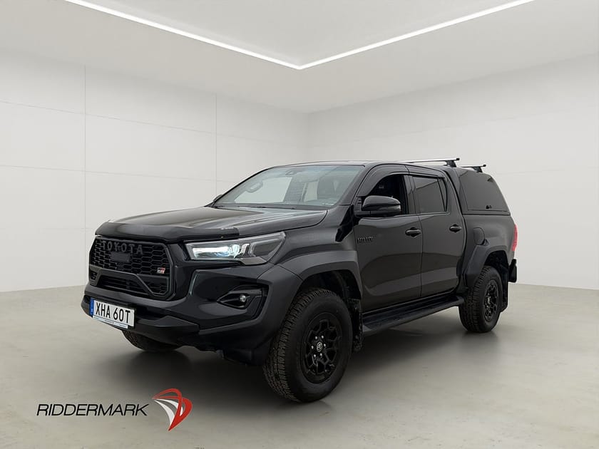 Bild 3 av Toyota Hilux Dubbelhytt GR-Sport 2 2.8 AWD Drag Diff JBL 360° Kåpa Moms