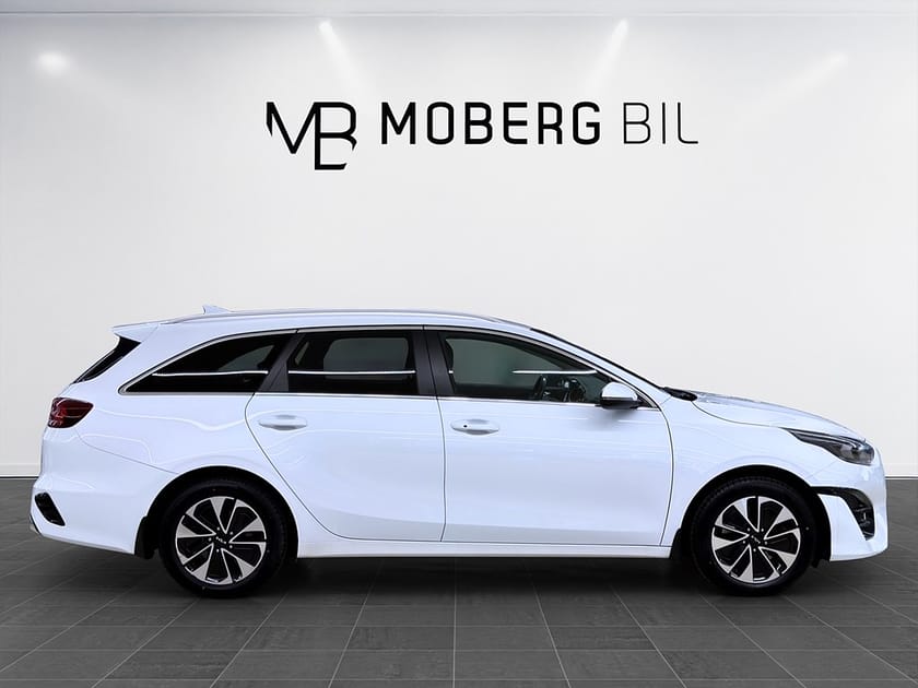 Bild 4 av Kia Ceed Sportswagon Plug-in Hybrid SW 141hk Advance Navi