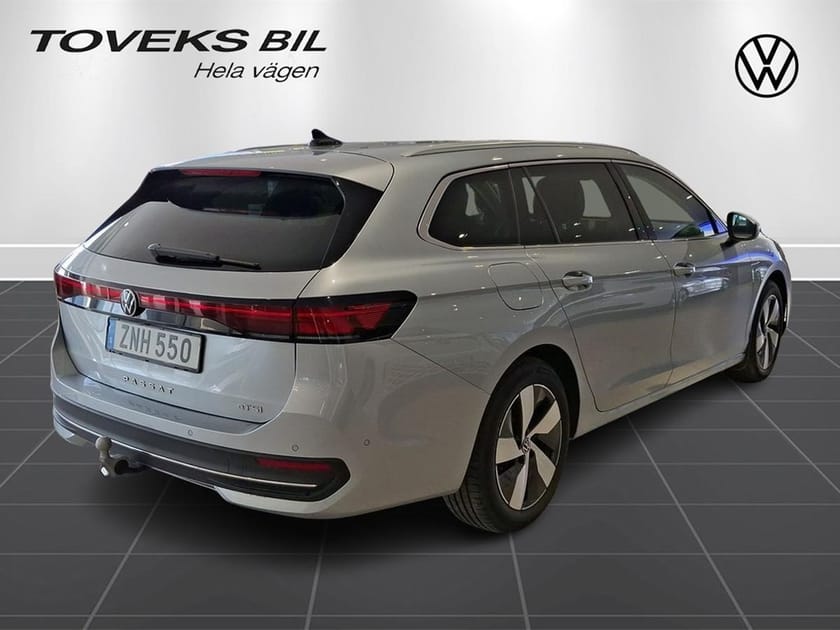 Bild 2 av Volkswagen Passat Sportscombi 150hk Drag värmare