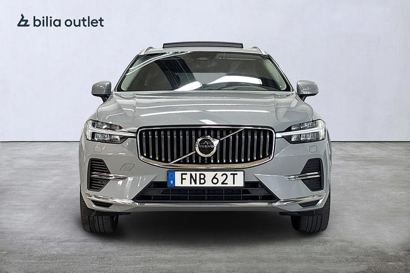 Bild 3 av Volvo XC60 Recharge T6II Core Edt 350hk Panorama Navi Drag Carplay