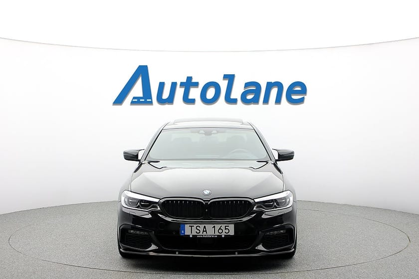 Bild 3 av BMW 540d xDrive Sedan M Sport B&W,HUD,Massage,Drag,Soft Close,Night-V