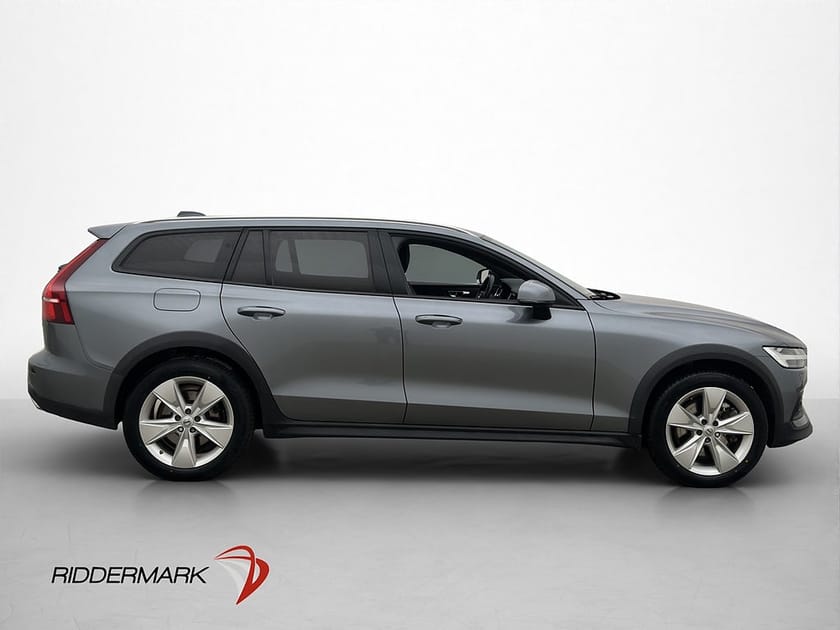 Bild 4 av Volvo V60 Cross Country D4 AWD Drag Pano H/K Skinn Värmare