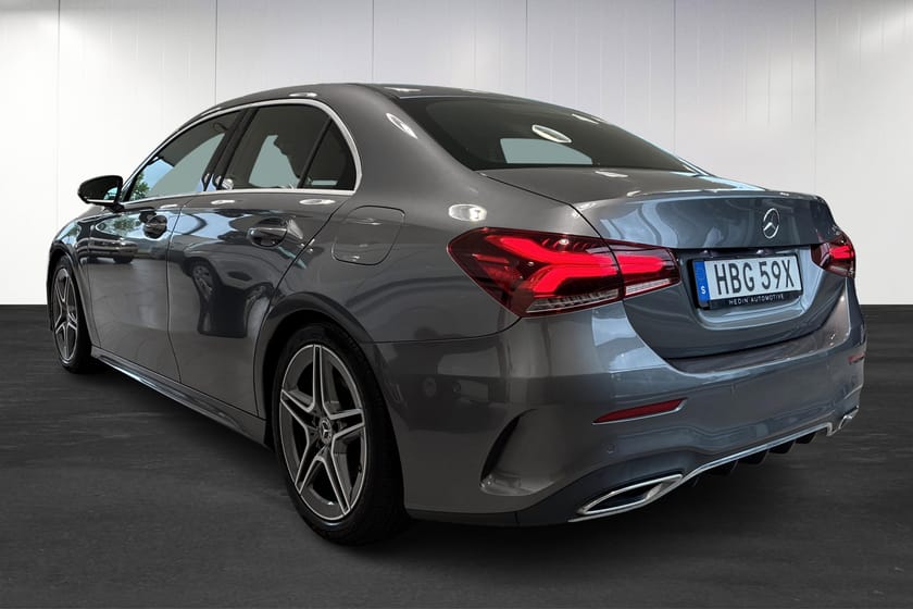 Bild 4 av Mercedes-Benz A 200 Sedan AMG Carplay Backkamera