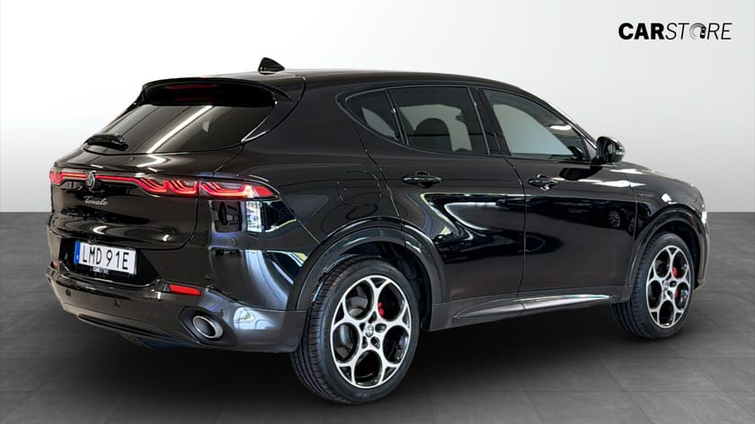 Bild 2 av Alfa Romeo Tonale Plug-in-Hybrid Veloce PHEV 280Hk ,Kamera, Lane-assist, CarPlay