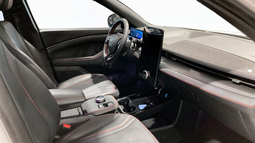Bild 3 av Ford Mustang Mach-E Standard Range AWD