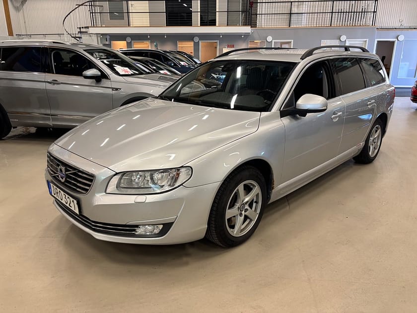 Bild 1 av Volvo V70 D4 AWD Geartronic Momentum Värmare Drag 2,99% ränta