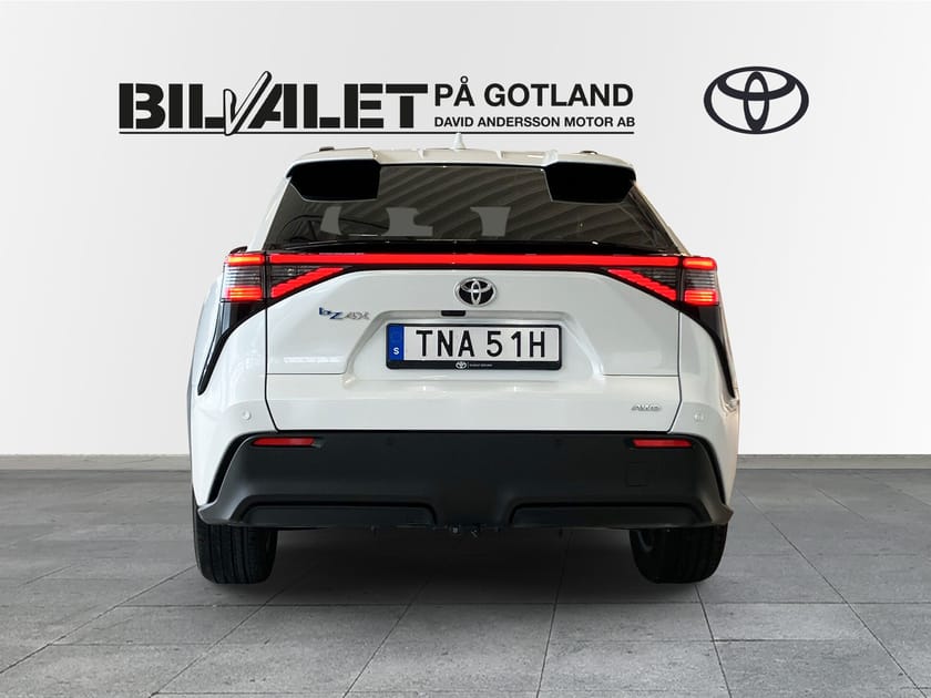 Bild 4 av Toyota bZ4X