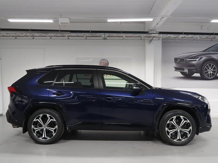 Bild 5 av Toyota RAV4 Hybrid AWD-i E-CVT Style Aut-V-däck ingår-Värmare-Drag