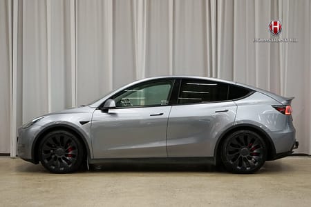 Tesla Model Y Performance AWD Drag Värmepump Rattvärme MOMS Turbin