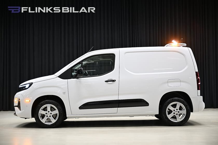 Bild 2 av Opel Combo Van Increased Payload 131HK Automat|Servicebil|Inredning|Kompressor|Inverter