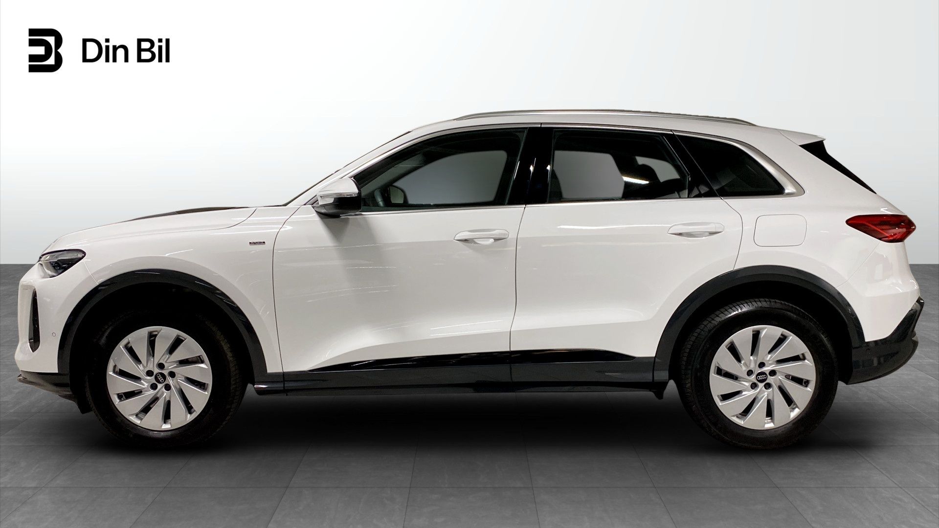 Audi Q5 e-hybrid quattro 2026, photo 2/10