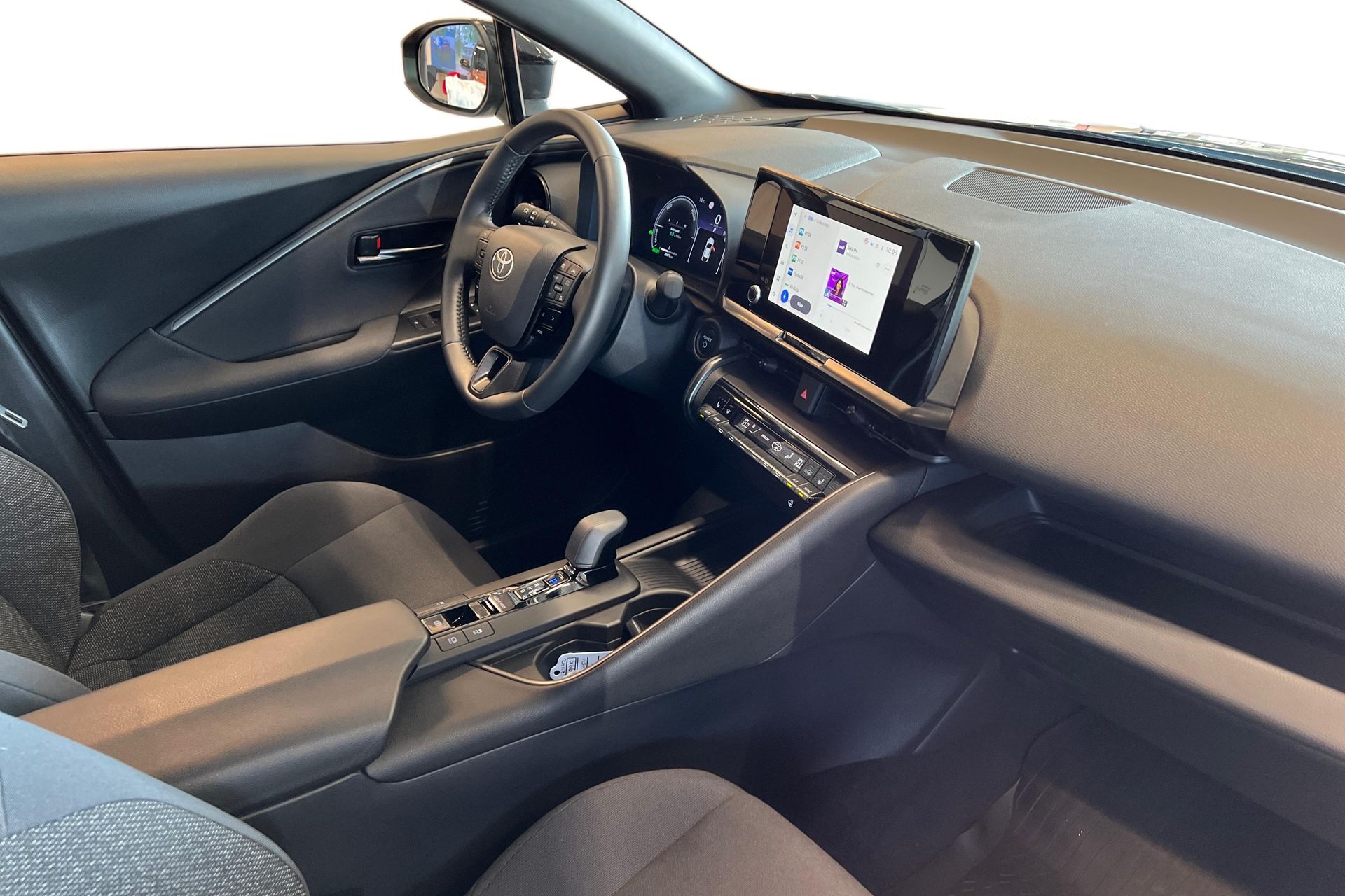 Toyota C-HR 1,8 HYBRID ACTIVE 2025, kuva 7/24