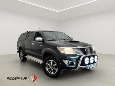 Toyota Hilux Dubbelhytt 3.0 D-4D 4x4 Ny-Kamrem M/K-Värmare Drag Kåpa