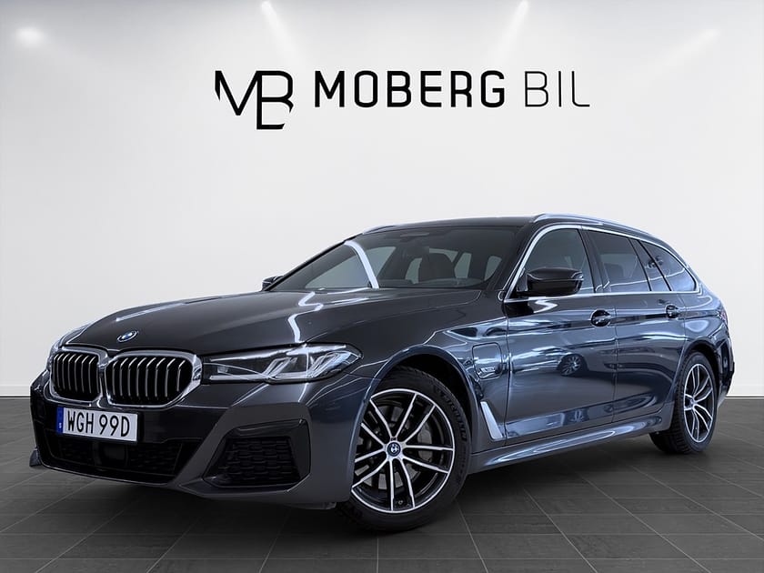 Bild 1 av BMW 530e xDrive Touring 292hk Helg på Moberg! M Sport HUD 360 MOMS Navi Drag
