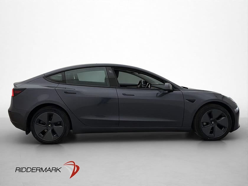 Bild 5 av Tesla Model 3 Standard Range