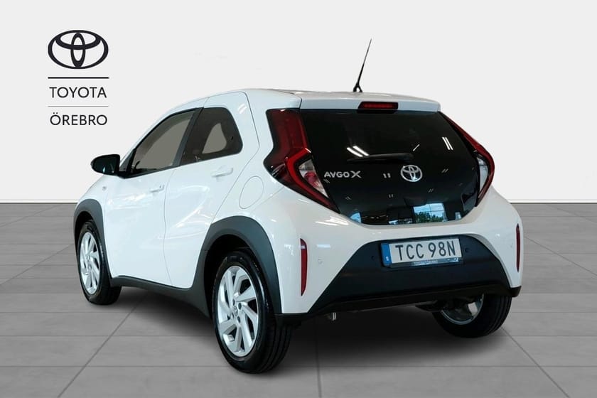 Bild 4 av Toyota Aygo X 1.0 Play Comfort Style pack Aut Mv Vinterhjul