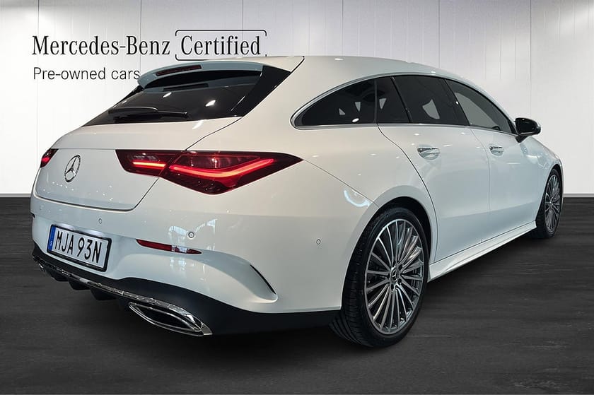 Bild 3 av Mercedes-Benz CLA 200 Shooting Brake AMG-Line Premium Panorama