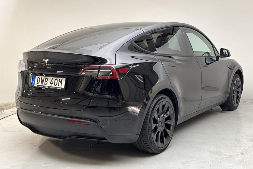 Bild 3 av Tesla Model Y Standard Range RWD 