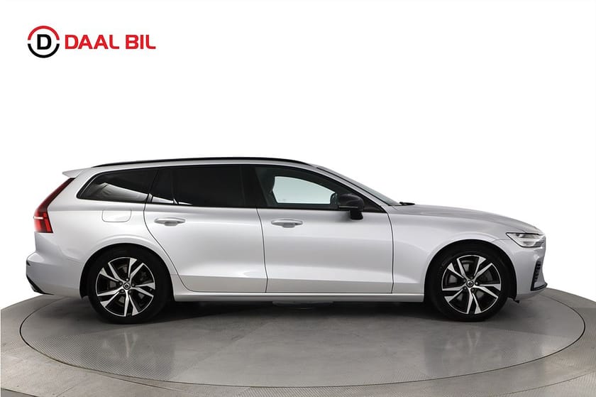 Bild 5 av Volvo V60 T8 TwEn AWD 392HK 11,6kWh R-DESIGN H/K® PANO LÄDER DRAG