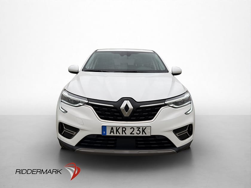Bild 2 av Renault Arkana E-TECH 145 Kamera CarPlay Halvskinn Rattvärme