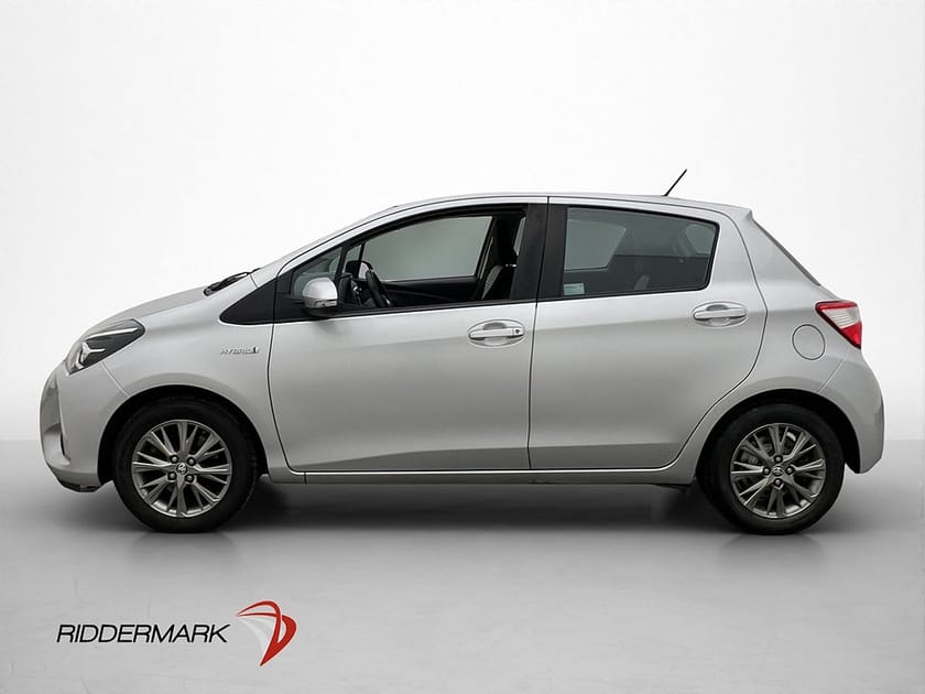 Bild 4 av Toyota Yaris Hybrid Active Kamera Farthållare